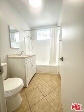 8360 Blackburn Ave in Los Angeles, CA - Building Photo - Building Photo