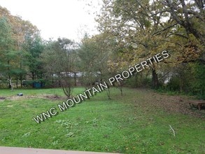 111 Concord Rd in Asheville, NC - Building Photo - Building Photo