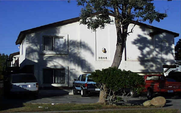 3844 Wilson Ave in San Diego, CA - Building Photo - Building Photo