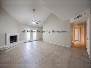 2127 E 10th St in Tempe, AZ - Foto de edificio - Building Photo