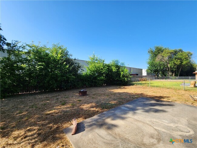 1330 Summerwood Dr in New Braunfels, TX - Building Photo - Building Photo