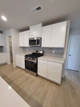 135 Oconee Trl in Statesville, NC - Foto de edificio - Building Photo