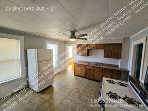 23 Orchard Ave in Manchester, NH - Building Photo - Building Photo