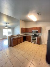 1132 Nelson Dr in Fayetteville, AR - Building Photo - Building Photo