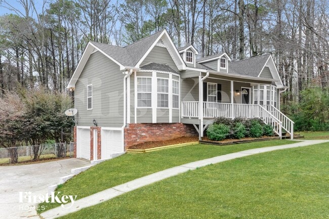 682 Brandy Dr in Trussville, AL - Building Photo - Building Photo