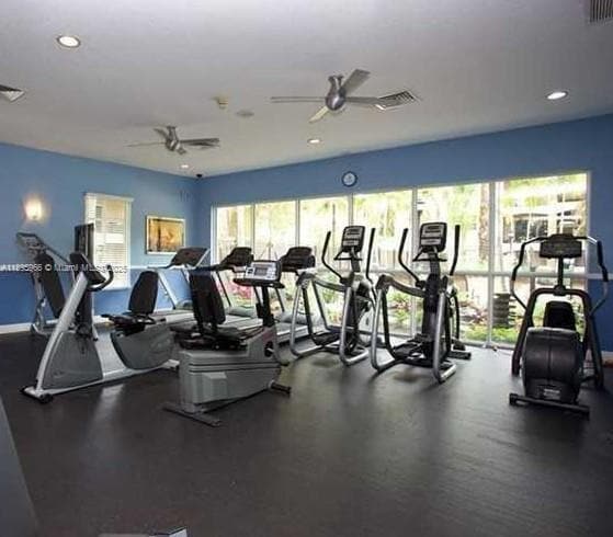 230 SW 117th Ter, Unit 208 in Pembroke Pines, FL - Building Photo - Building Photo