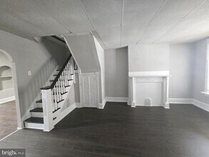 4528 N 16th St in Philadelphia, PA - Building Photo - Building Photo