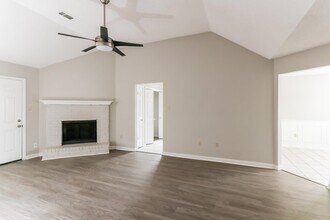 5553 Mal Cove in Memphis, TN - Building Photo - Building Photo
