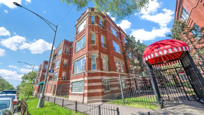 property at 5142 S King Dr