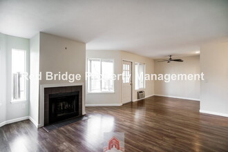 20020 Marigold Ct in West Linn, OR - Building Photo - Building Photo