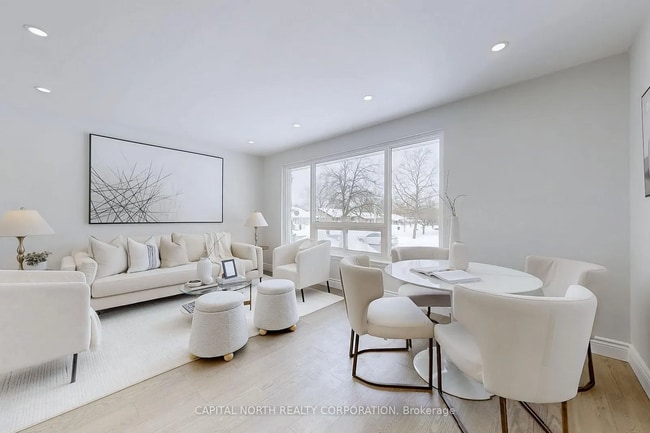 1496 Karenza Rd in Mississauga, ON - Building Photo - Building Photo