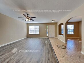 2042 La Salle Trail in Grand Prairie, TX - Building Photo - Building Photo