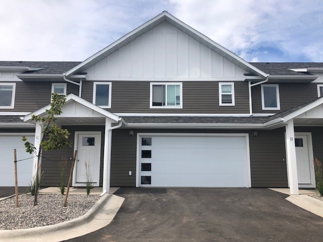 3037 Catron St, Unit Catron B