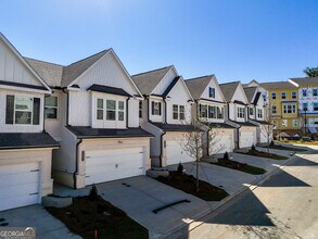 2559 Adventure Way in Atlanta, GA - Building Photo - Building Photo