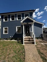 88 Sunnyside Terrace in East Orange, NJ - Building Photo - Building Photo