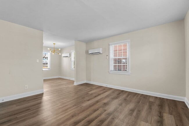 908 Clarendon St in Durham, NC - Building Photo - Building Photo