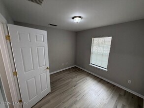718 Ginger Mill Dr in Jacksonville, FL - Building Photo - Building Photo