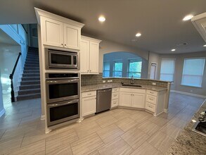 27027 Oleander Chase in Boerne, TX - Building Photo - Building Photo