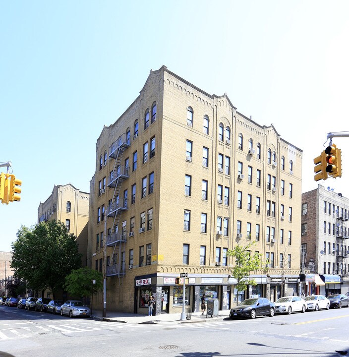 1106 Boynton Ave in Bronx, NY - Foto de edificio