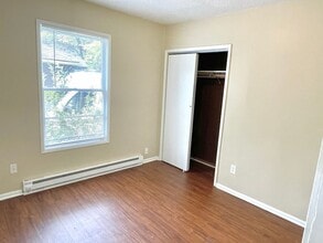 5855 NE 19th Ave in Portland, OR - Building Photo - Building Photo