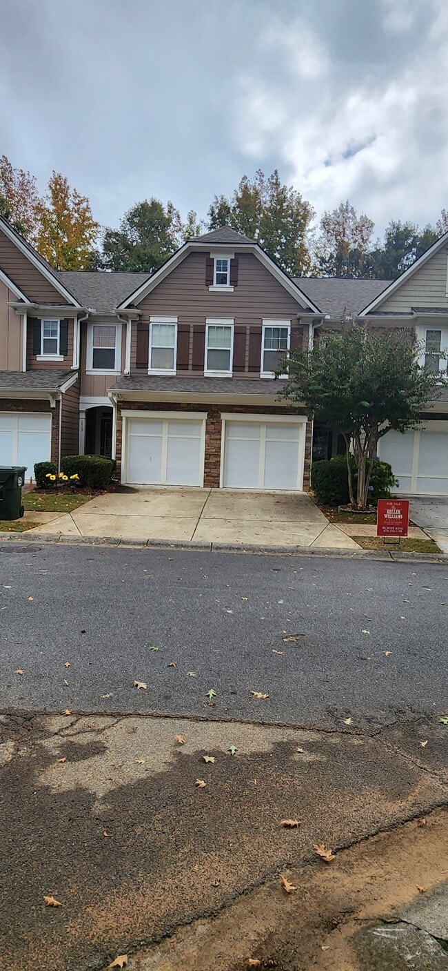 property at 1817 Waterside Dr NW