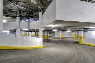 Le 1750 Cedar in Montréal, QC - Building Photo - Building Photo