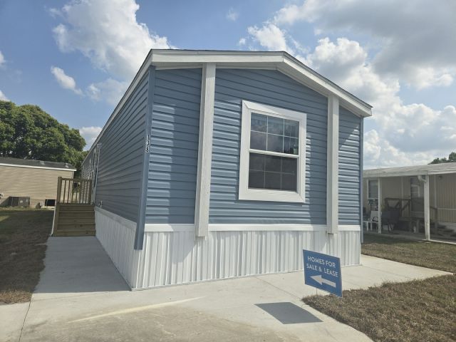 property at 1123 Walt Williams Rd