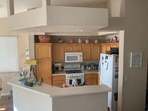 1205 Simms Ave in Henderson, NV - Building Photo - Building Photo