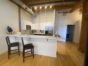 533 Columbia Ave in Holland, MI - Building Photo - Building Photo