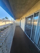 2221 E Lenita Ln in Santa Ana, CA - Building Photo - Building Photo