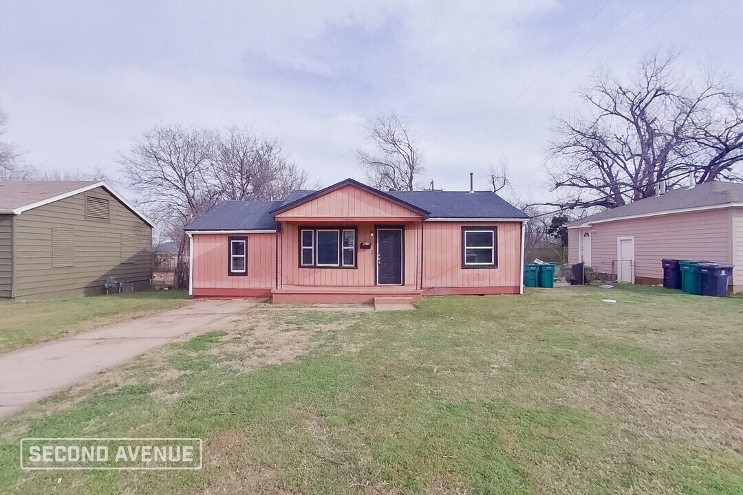 3401 NW 28th St in Oklahoma City, OK - Building Photo