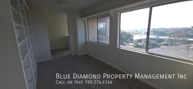 415 S Rios Ave in Solana Beach, CA - Building Photo - Building Photo