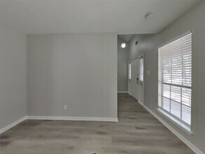 1411 Chart Dr in Crosby, TX - Building Photo - Building Photo