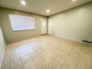 1239 N Alamo Ave in Tucson, AZ - Building Photo - Building Photo