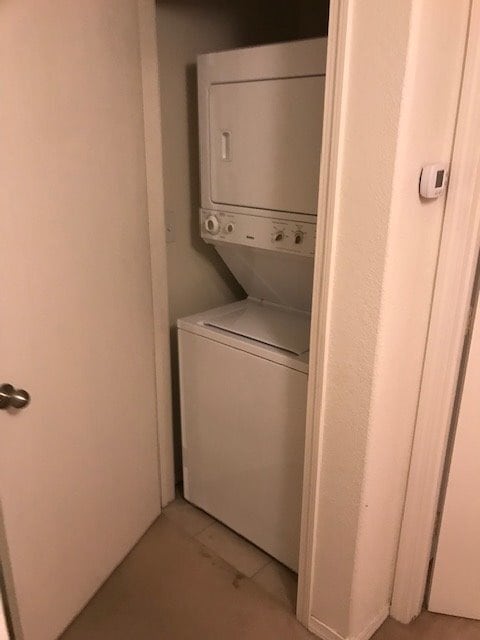 2315 N Juniper Ln in Hobbs, NM - Foto de edificio - Building Photo