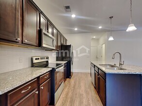 1830 Produce Ln in Johns Island, SC - Building Photo - Building Photo