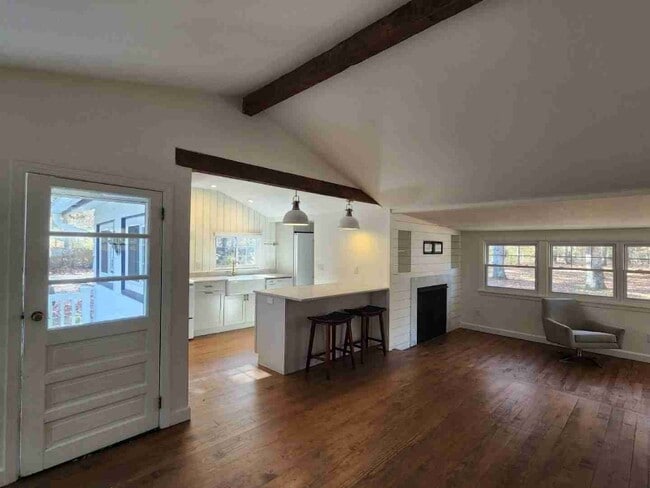 305 North Dr in Mattituck, NY - Building Photo - Building Photo