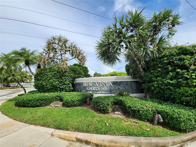 property at 5720 Rock Island Rd