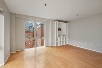 350 North St in Boston, MA - Building Photo - Building Photo