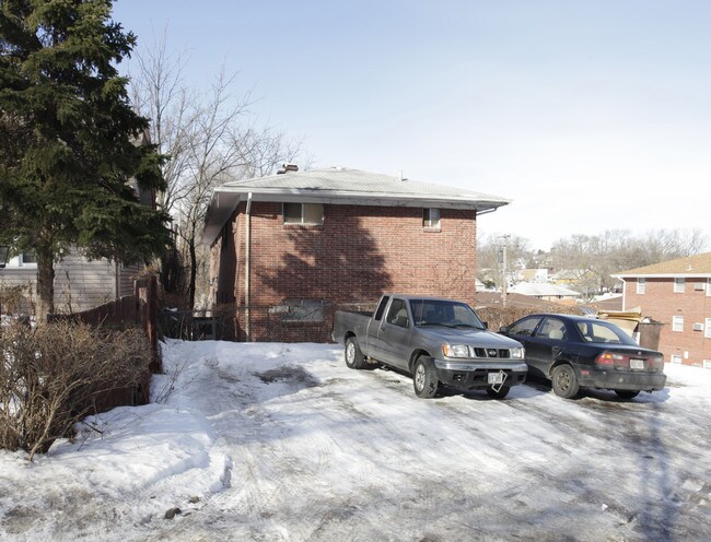 4903 Caldwell St in Omaha, NE - Building Photo - Building Photo