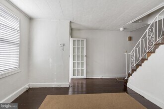 2041 Pemberton St in Philadelphia, PA - Building Photo - Building Photo