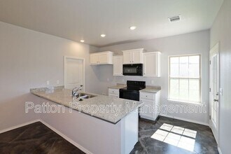 4907 Ratliff St in Amarillo, TX - Foto de edificio - Building Photo