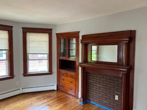 33 Beaver St in Worcester, MA - Building Photo - Building Photo