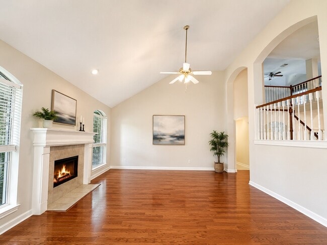 property at 223 Wild Oak Run