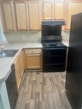 Norman Berry Village - MUST BE AGE 55+ in Atlanta, GA - Foto de edificio - Building Photo