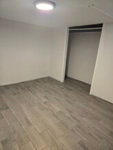 76 Mansfield St, Unit 76B-Basement in Hartford, CT - Foto de edificio - Building Photo