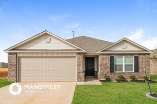 9601 Jackrabbit Rd in Yukon, OK - Building Photo