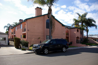 Shelter Point in San Diego, CA - Building Photo - Building Photo