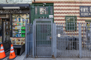 194 Knickerbocker Ave in Brooklyn, NY - Building Photo - Building Photo