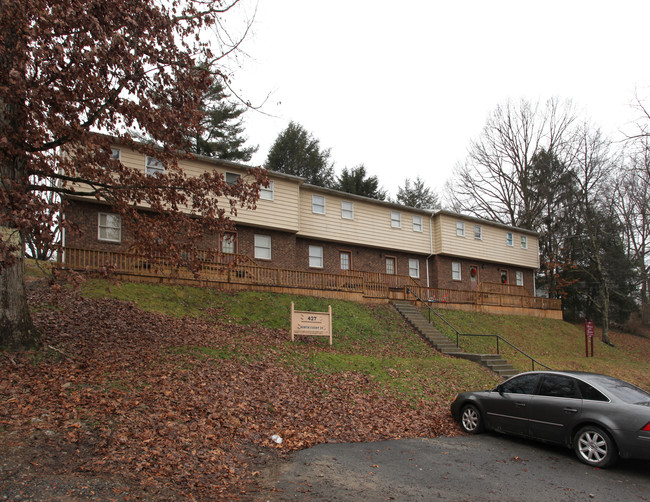 Harper Manor Estates in Fayetteville, WV - Building Photo - Building Photo